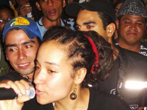 Alika en la 1era noche de Sound System Internacional