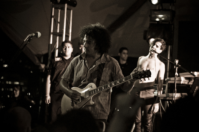 Los Amigos Invisibles en aniversario de Rumbacaracas.com