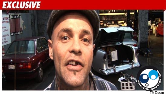 Arrestan al vocalista de Crazy Town