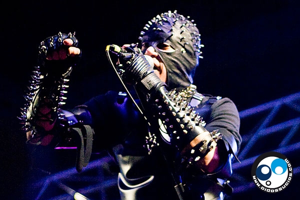 Entrevista a Krueger: "Nos mantiene en escena después de 20 años, nuestras ganas de seguir haciendo música"