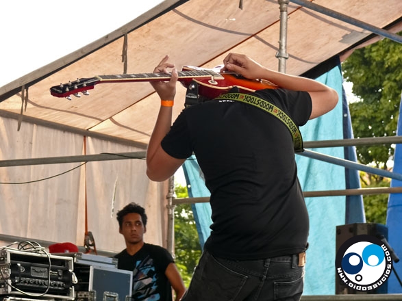 Los hijos Killers y bastardos del Festival Nuevas Bandas 2012