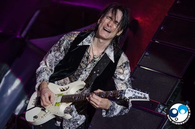 Steve Vai contó